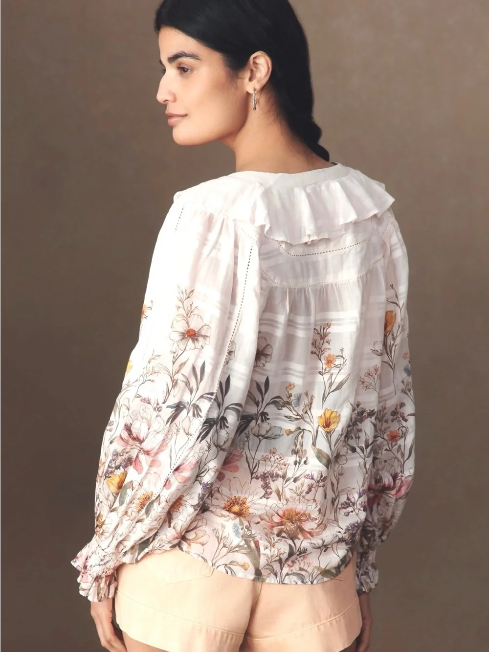 Anthropologie Industry Ivory Floral Ruffle V-Neck Blouse Cotton size Medium